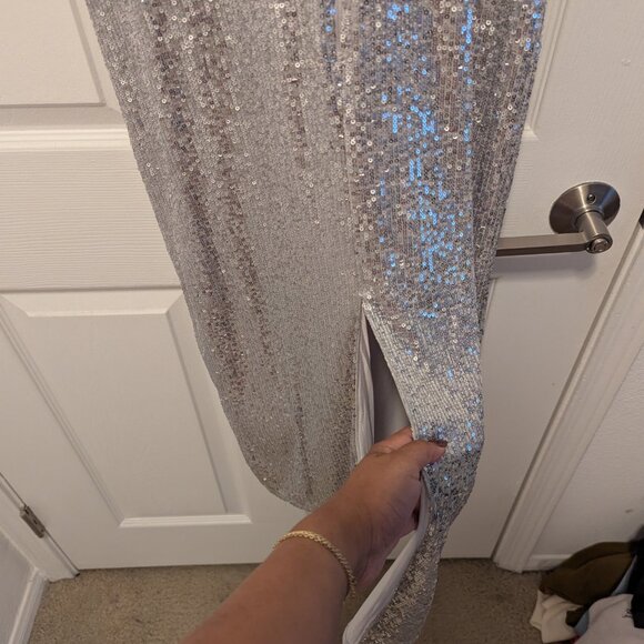 Abercrombie Silver Sequin Midi Dress - Picture 6 of 8